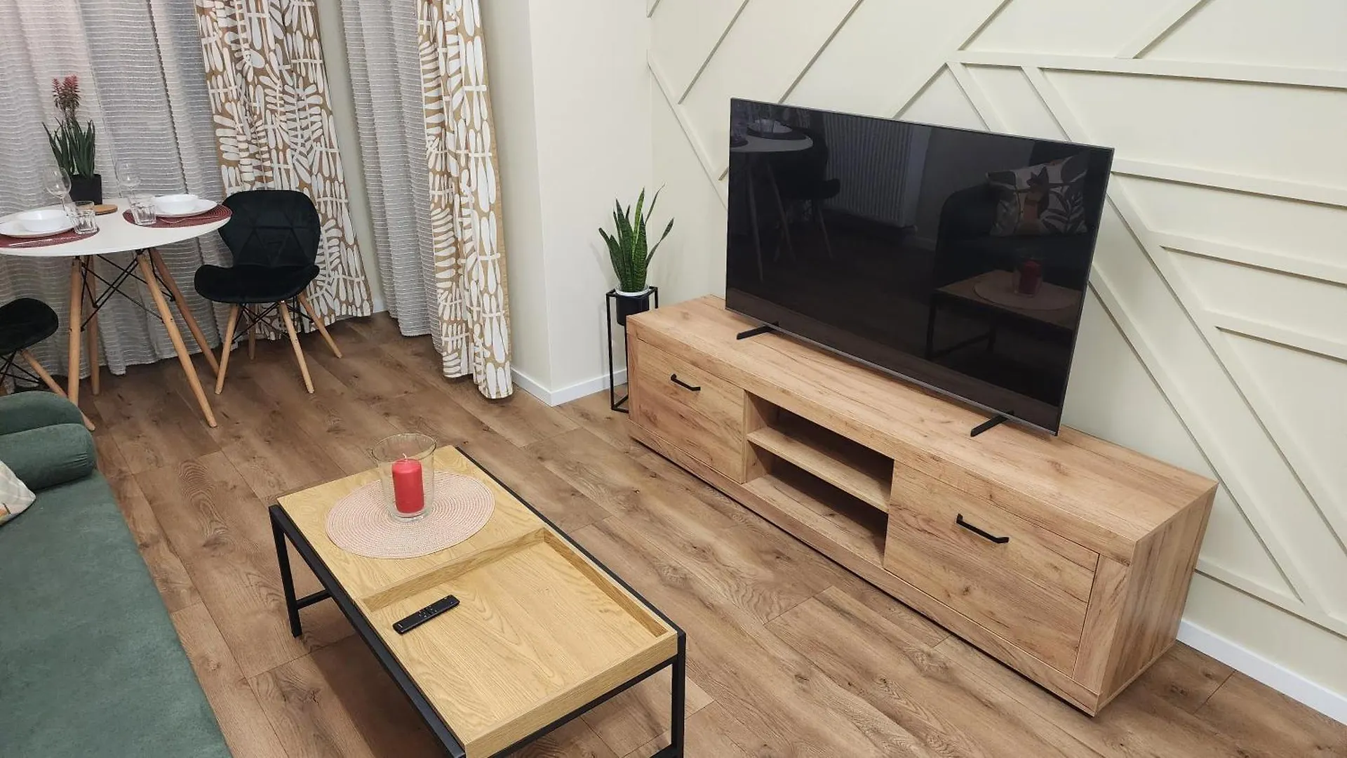 New 1-Bdrm Apt In Beautiful Krakow 0*,  Poland