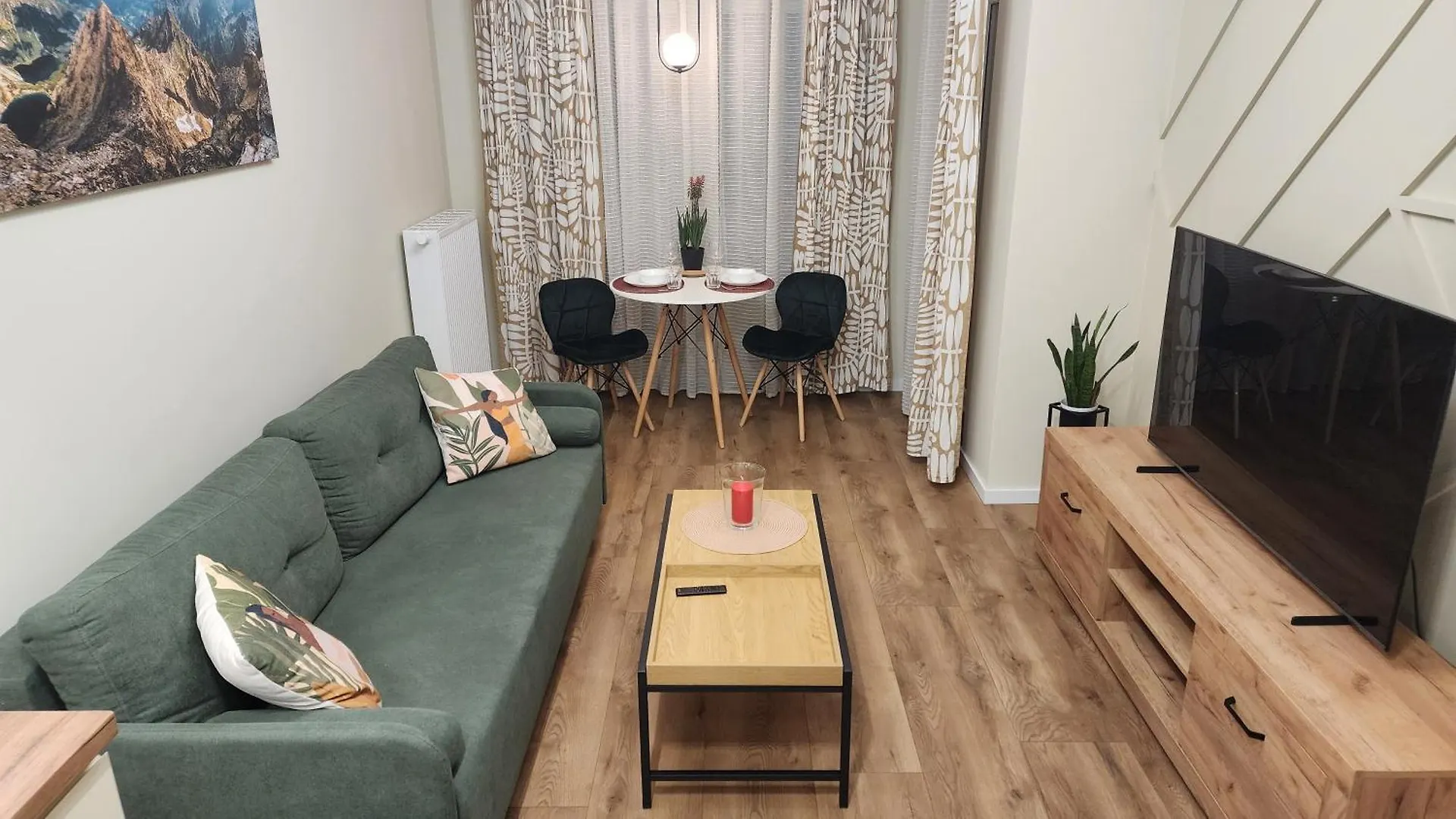 New 1-Bdrm Apt In Beautiful Krakow